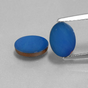 1.44カラットの天然Cobalt Blueオパールダブレット（8×6 mm・オーバルカット）