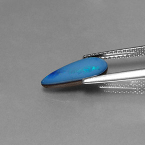 1.30カラットの天然マルチカラーオパールダブレット（13×6.7 mm・ファンシーシェイプ）