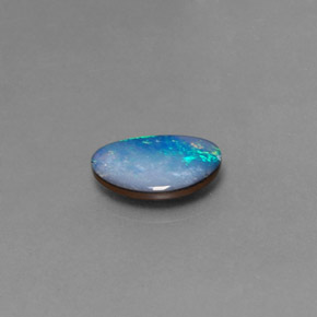 1.52カラットの天然マルチカラーオパールダブレット（11.2×7.1 mm・ファンシーシェイプ）