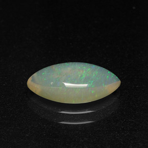 1.31カラットの天然マルチカラーオパール（12.2×6 mm・マーキス）