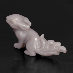 21.49カラットの天然マルチカラーオパール（38.3×19.9 mm・ファンシーシェイプ）