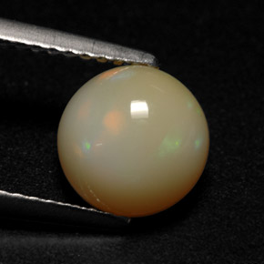 1.48カラットの天然マルチカラーオパール（7.88 mm・ラウンドカット）