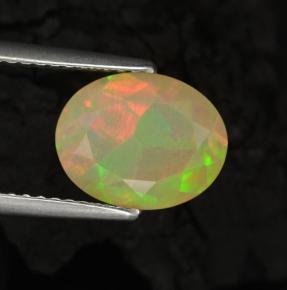 1.57カラットの天然マルチカラーオパール（10.1×8.2 mm・オーバルカット）