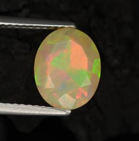 1.57カラットの天然マルチカラーオパール（10.1×8.2 mm・オーバルカット）