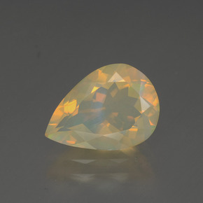 1.68カラットの天然マルチカラーオパール（11.6×8.3 mm・洋梨の形）