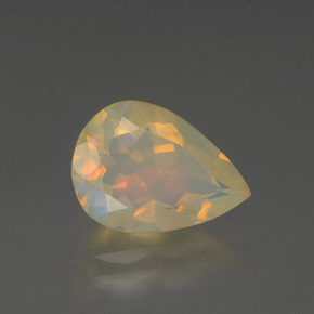 1.68カラットの天然マルチカラーオパール（11.6×8.3 mm・洋梨の形）