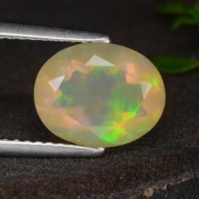 1.60カラットの天然イエローオパール（10.1×8.1 mm・オーバルカット）