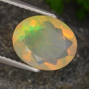 1.30カラットの天然マルチカラーオパール（10.1×8.2 mm・オーバルカット）