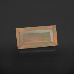 1.55カラットの天然マルチカラーオパール、透明、透明/半透明