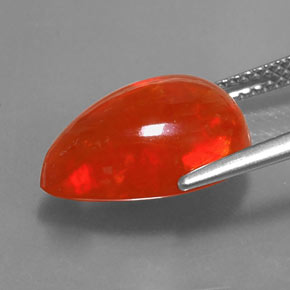 4.22カラットの天然マルチカラーオパール（14.8×10 mm・洋梨の形）