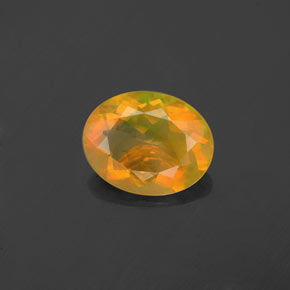1.48カラットの天然マルチカラーオパール（10.1×8 mm・オーバルカット）