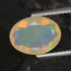 1.53カラットの天然マルチカラーオパール（10.4×7.8 mm・オーバルカット）
