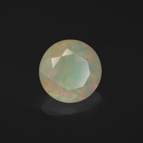 1.25カラットの天然マルチカラーオパール（8.07 mm・透明）
