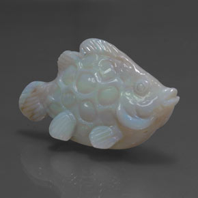 23.81カラットの天然マルチカラーオパール（34.3×20.1 mm・ファンシーシェイプ）