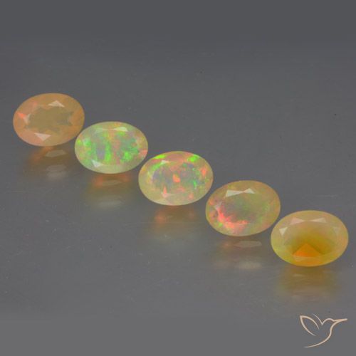 Shop natural 2.53ct マルチカラー オパール gems, 楕円形, from エチオピア at GemSelect. In stock, global shipping!