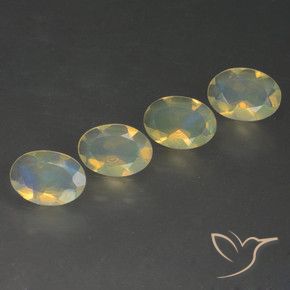 Shop natural 1.31ct マルチカラー オパール gems, 楕円形, from エチオピア at GemSelect. In stock, global shipping!