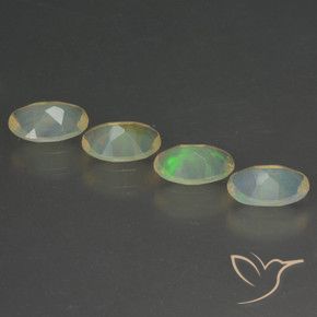 Shop natural 1.31ct マルチカラー オパール gems, 楕円形, from エチオピア at GemSelect. In stock, global shipping!