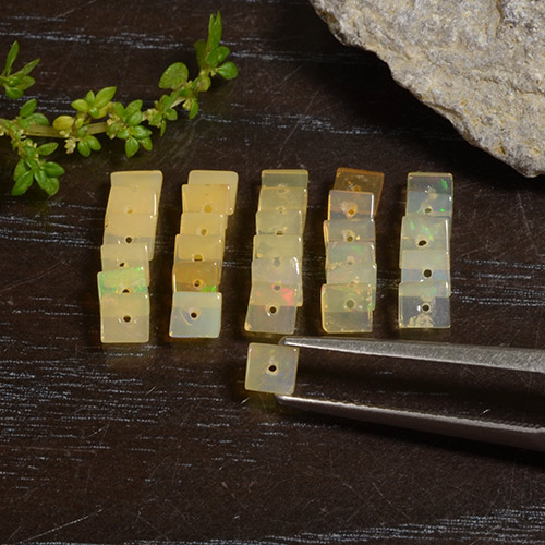 自然派の商品を探す 2.84ct マルチカラー オパール 宝石, 四角形, エチオピア からGemSelectで. 在庫あり、世界各国へ発送!