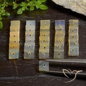 Shop natural 3.35ct マルチカラー オパール gems, 四角形, from エチオピア at GemSelect. In stock, global shipping!