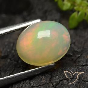 1.44カラットの天然マルチカラーオパール、オーバルカット、半透明