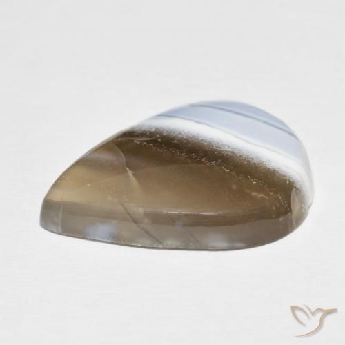 17.99カラットの天然マルチカラーオパール（26.4×19.5 mm・洋梨の形）