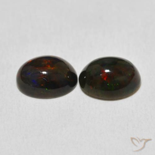 Shop natural 2.42ct マルチカラー オパール gems, 楕円形, from エチオピア at GemSelect. In stock, global shipping!