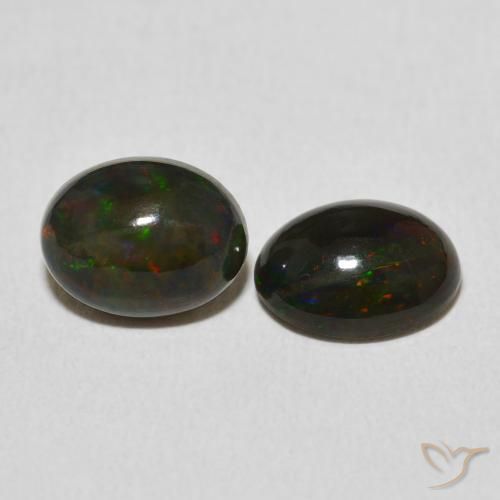 Shop natural 2.62ct マルチカラー オパール gems, 楕円形, from エチオピア at GemSelect. In stock, global shipping!