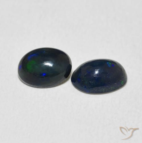 Shop natural 0.87ct マルチカラー オパール gems, 楕円形, from エチオピア at GemSelect. In stock, global shipping!
