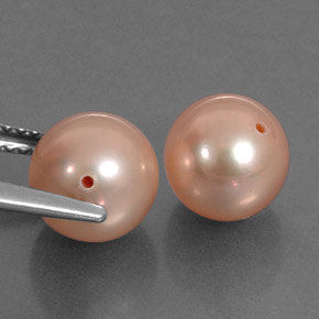 カラットの天然ピンクパール（7.79 mm・球体 / ボール）