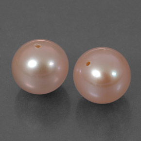 カラットの天然ピンクパール（7.90 mm・球体 / ボール）
