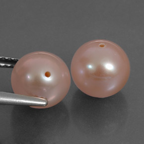 カラットの天然ピンクパール（7.90 mm・球体 / ボール）