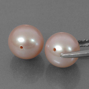 カラットの天然ピンクパール（7.82 mm・球体 / ボール）