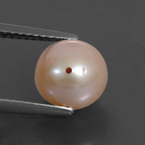 3.63カラットの天然ピンクパール（8.17 mm・球体 / ボール）