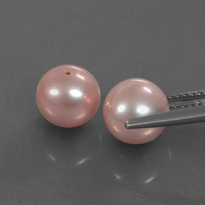 カラットの天然ピンクパール（7.72 mm・球体 / ボール）