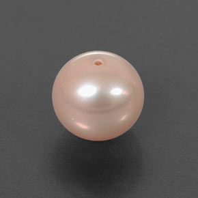 3.25カラットの天然ピンクパール（7.78 mm・球体 / ボール）