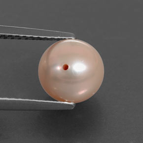 3.25カラットの天然ピンクパール（7.78 mm・球体 / ボール）
