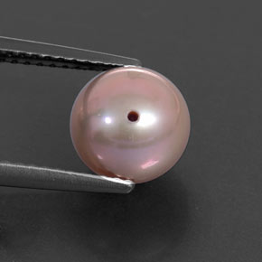 3.26カラットの天然ピンクがかったシルバーパール（7.79 mm・球体 / ボール）