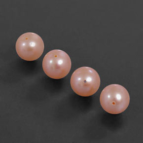 13.68カラットの天然ピンクパール（7.85 mm・球体 / ボール）