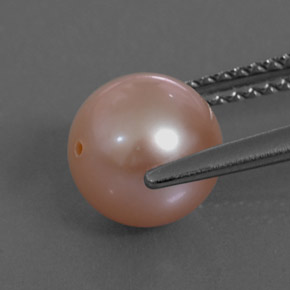 3.13カラットの天然ピンクパール（7.63 mm・球体 / ボール）