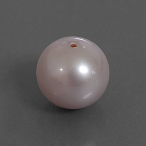3.42カラットの天然ミディアムピンクパール（7.99 mm・球体 / ボール）