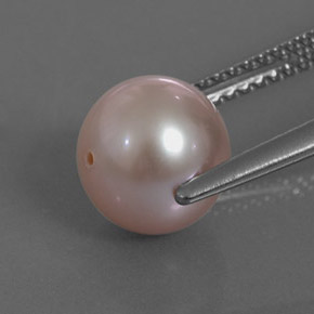 3.39カラットの天然シルバーピンクパール（7.95 mm・球体 / ボール）