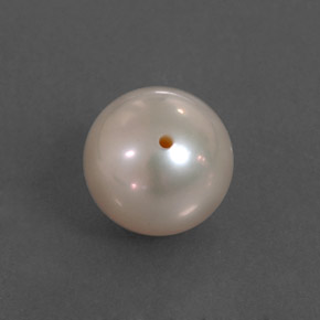 2.89カラットの天然クリームピンクパール（7.55 mm・球体 / ボール）