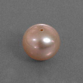 3.21カラットの天然クリームピンクパール（7.87 mm・球体 / ボール）