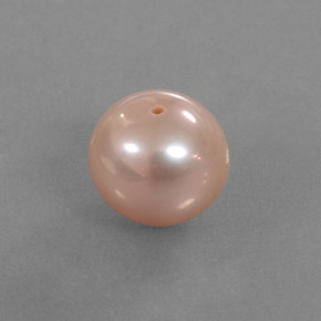 3.10カラットの天然ゴールデンパール（7.79 mm・球体 / ボール）