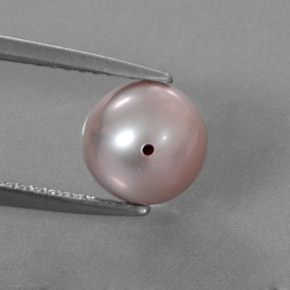 2.76カラットの天然ピンクがかったシルバーパール（7.41 mm・球体 / ボール）