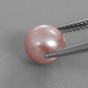 3.47カラットの天然シルバーピンクパール（8.06 mm・球体 / ボール）