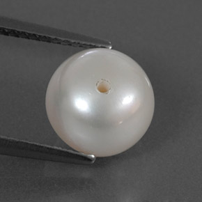 4.24カラットの天然シルバーホワイトパール（8.50 mm・球体 / ボール）
