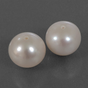 カラットの天然シルバーホワイトパール（8.18 mm・球体 / ボール）
