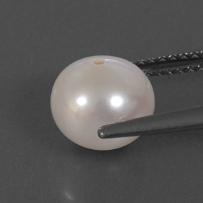 3.35カラットの天然シルバーホワイトパール（8.10 mm・球体 / ボール）