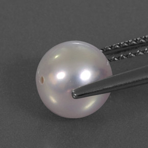 3.03カラットの天然シルバーピンクパール（7.53 mm・球体 / ボール）
